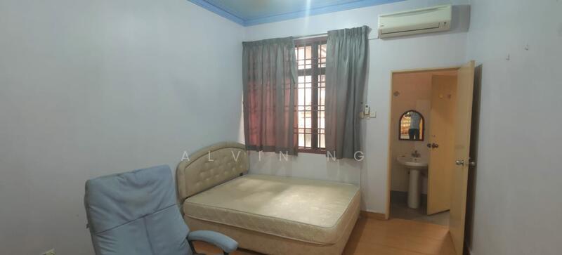 For Sale - Taman Sutera Kuning Double Storey Terrace Perling G&G