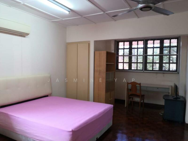 For Sale - ss 15 Subang Jaya End Lot Freehold 2 Storey House near Sri KL Inti College