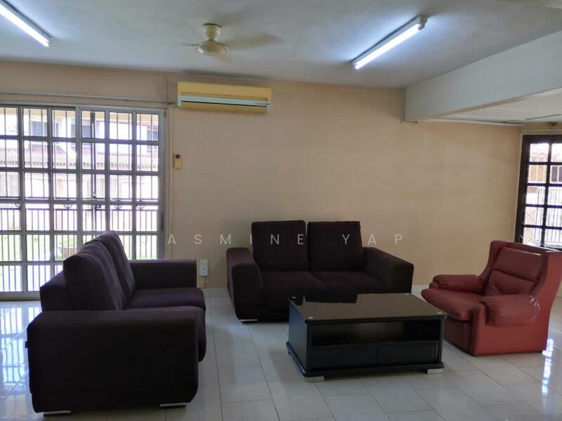 For Sale - ss 15 Subang Jaya End Lot Freehold 2 Storey House near Sri KL Inti College