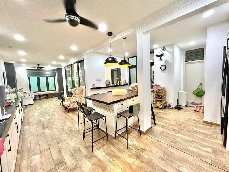 For Sale - 3 Storey Semi D Cahaya Alam U12 Lotus