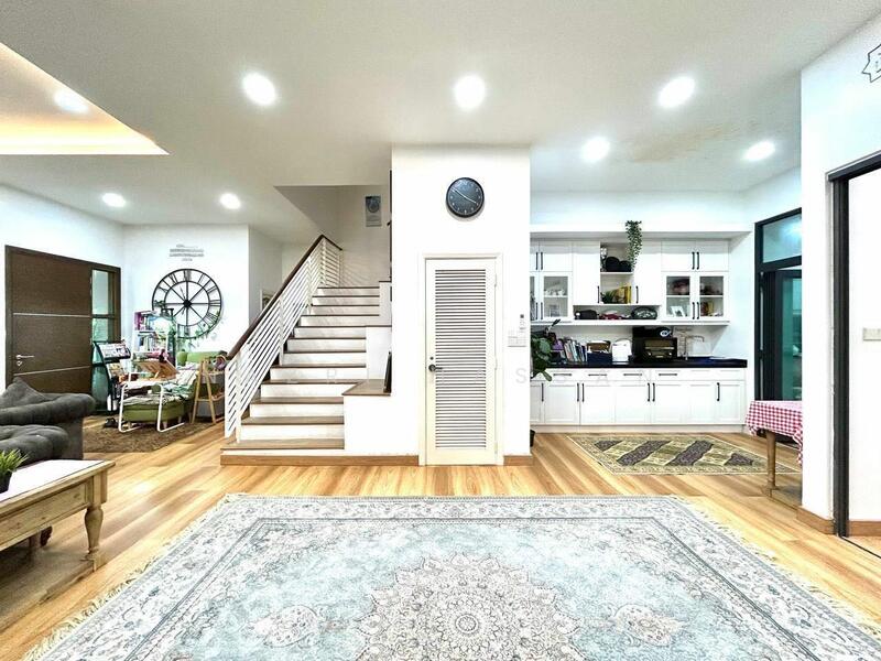 For Sale - 3 Storey Semi D Cahaya Alam U12 Lotus