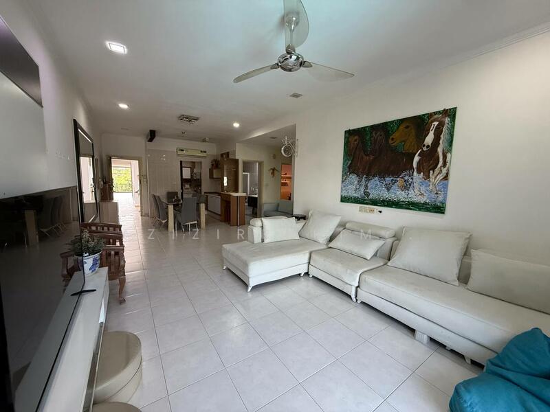 For Sale - D'Melor Condominium