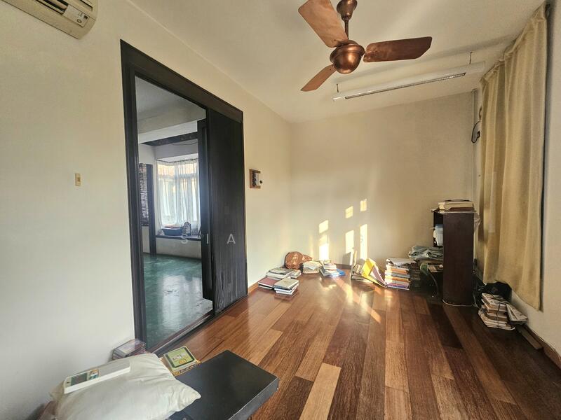 Untuk Dijual - The Mines