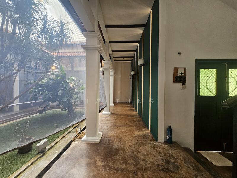 Untuk Dijual - The Mines