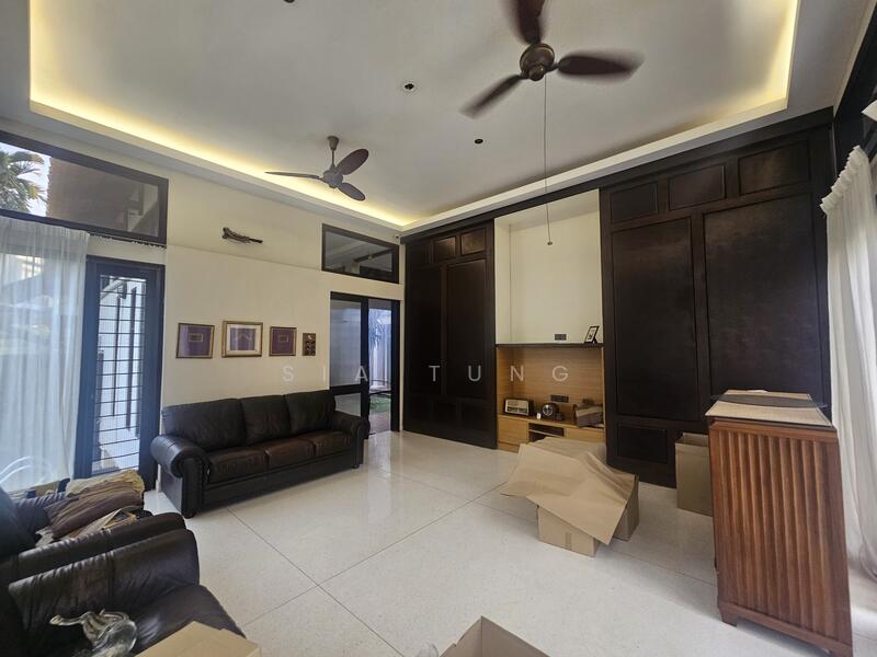 Untuk Dijual - The Mines