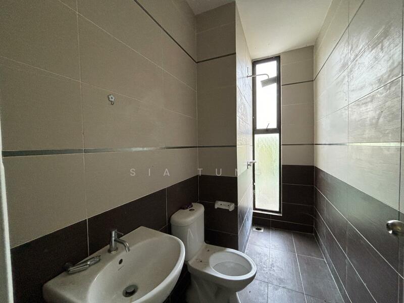 For Sale - Taman Ukay Tropika