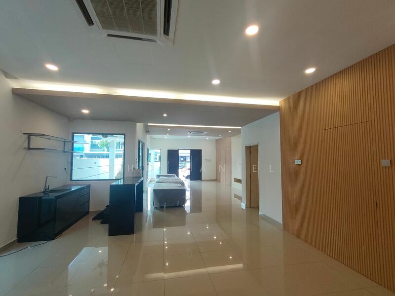 Untuk Dijual - Semi-Detached House at Ambang Botanic 2