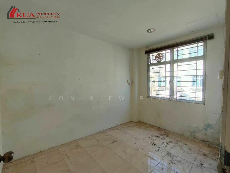 For Rent - Shop at Stutong