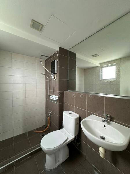 For Rent - Midfields