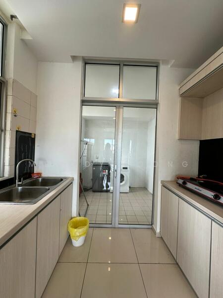 For Rent - Midfields