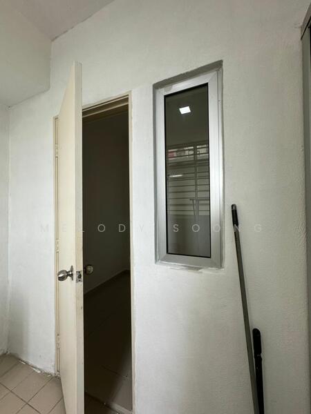 For Rent - Midfields