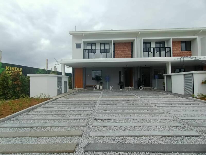 Untuk Dijual - Townhouse at Bandar Tasik Puteri