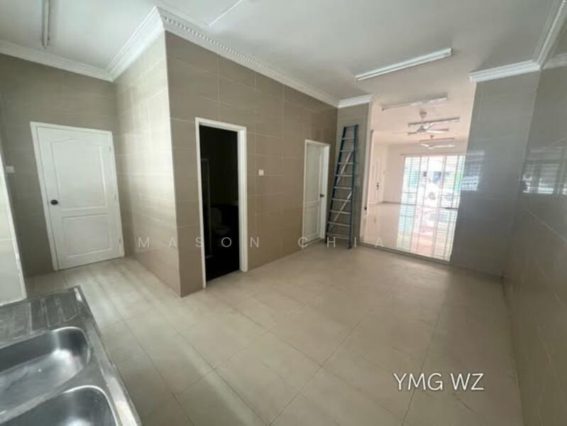 For Sale - Anjung Sari