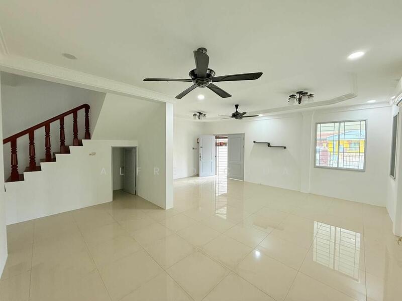 Untuk Dijual - 2-storey Terrace House at Moyan