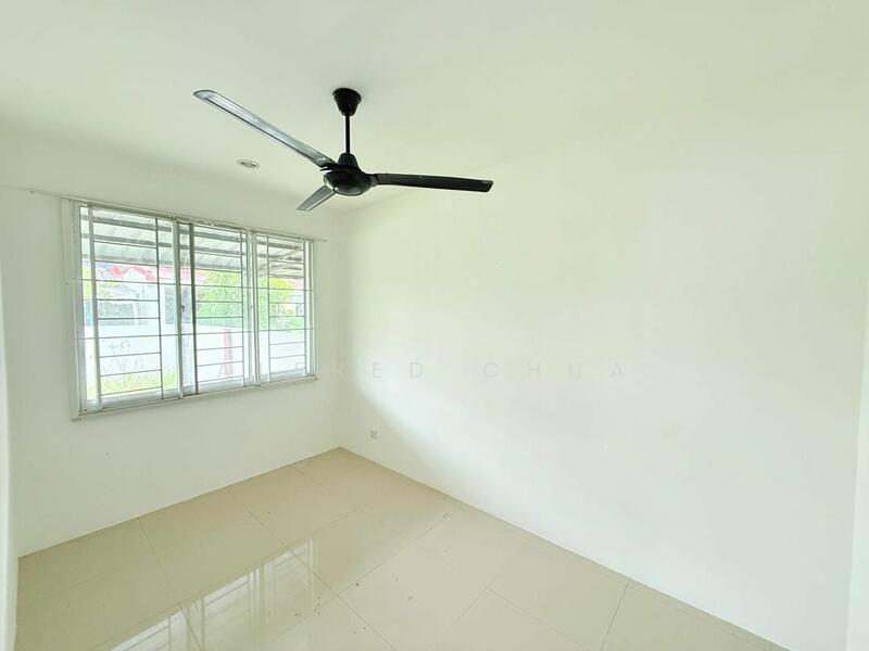 Untuk Dijual - 2-storey Terrace House at Moyan