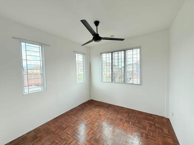 Untuk Dijual - 2-storey Terrace House at Moyan