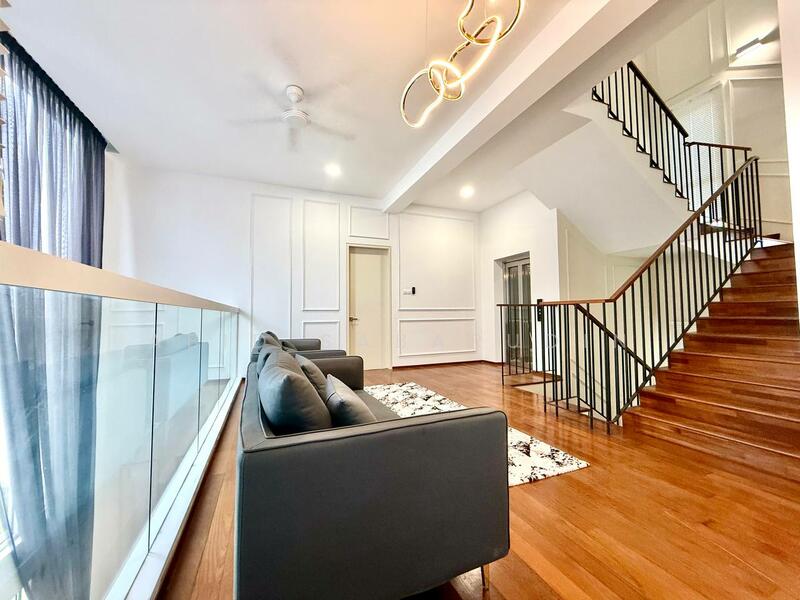 For Sale - Luxurious 4 Storey Corner Lot Bungalow @ LakeFront Villa, Cyberjaya