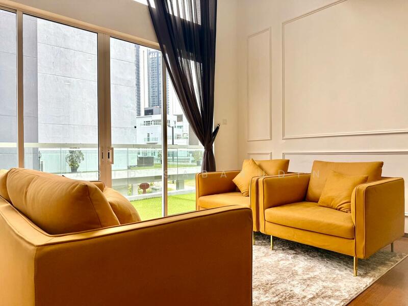 For Sale - Luxurious 4 Storey Corner Lot Bungalow @ LakeFront Villa, Cyberjaya