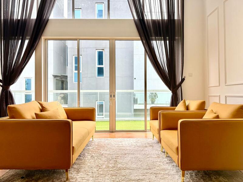 For Sale - Luxurious 4 Storey Corner Lot Bungalow @ LakeFront Villa, Cyberjaya