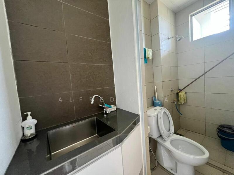 For Rent - The Park Residence