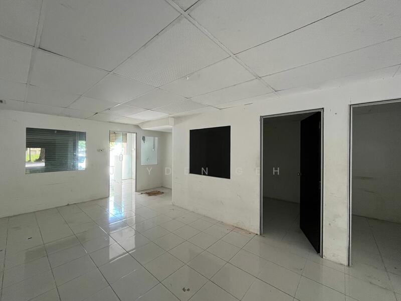 Untuk Dijual - Jalan Kanchut, Alor Setar