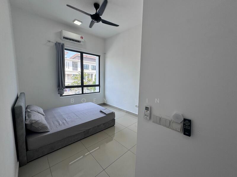 Untuk Disewa - Setia Utama 2 fully Furnished 2.5 Storey Setia Alam