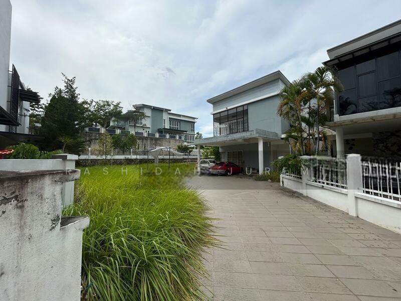 For Sale - D'Alpinia