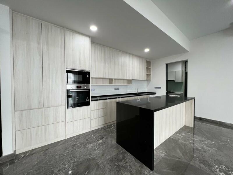 Untuk Disewa - The Estate