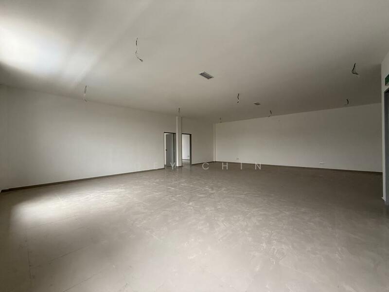 For Rent - Kawasan Perindustrian Nilai Jaya 1.5 Storey Semi-d Factory Corner unit