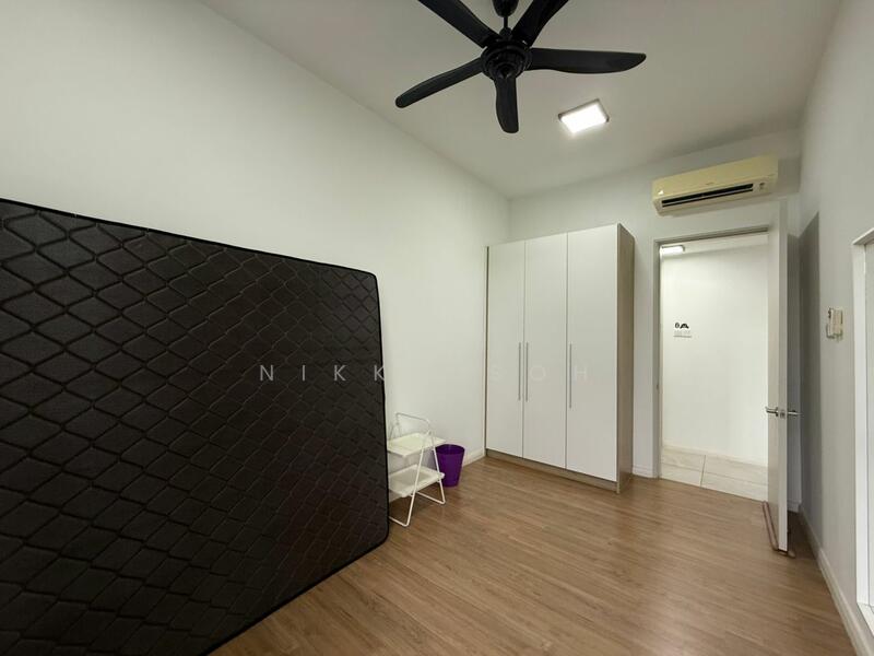 For Rent - The WaterEdge (Pinggiran Air)