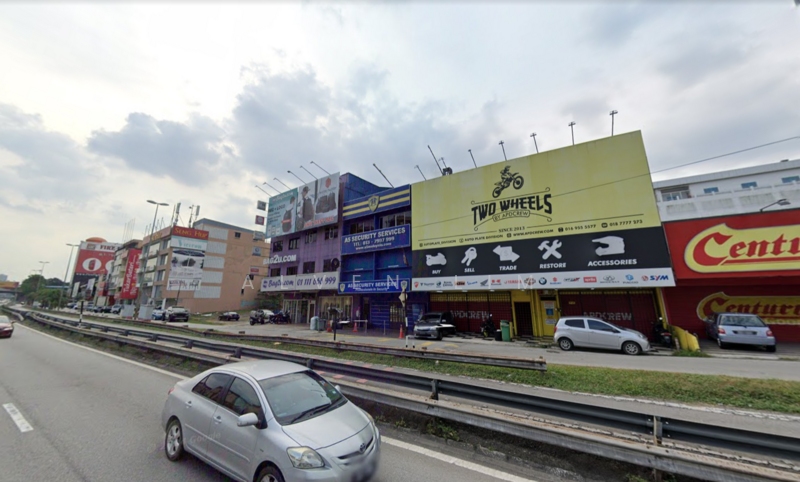 For Rent - Federal Highway SS7, 5 Storey With Lift, Main Road Shop Lot, 3 Adjoining Lot, 60x80, BU 23k sqft