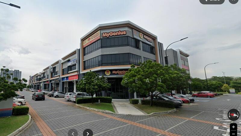 Untuk Disewa - ⭐ Corner ⭐ Ground floor ⭐ 2,800sf ⭐ RM3.90 psf ⭐ Bandar Rimbayu ⭐