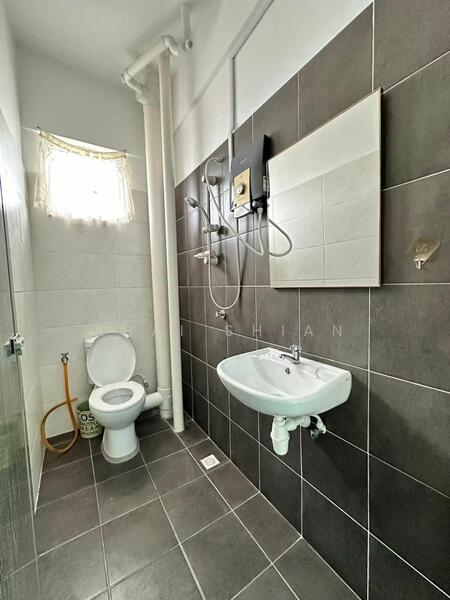 Untuk Disewa - The Rise Collection 3