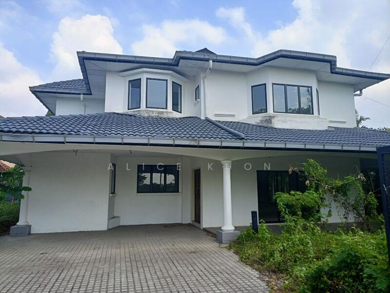 For Sale - SUBANG SS18