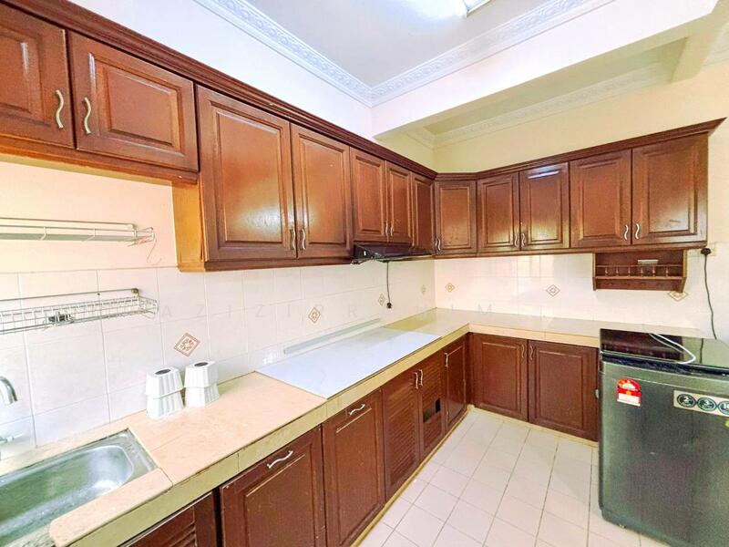 Untuk Disewa - Double Storey Terrace Bandar Seri Putra Bangi