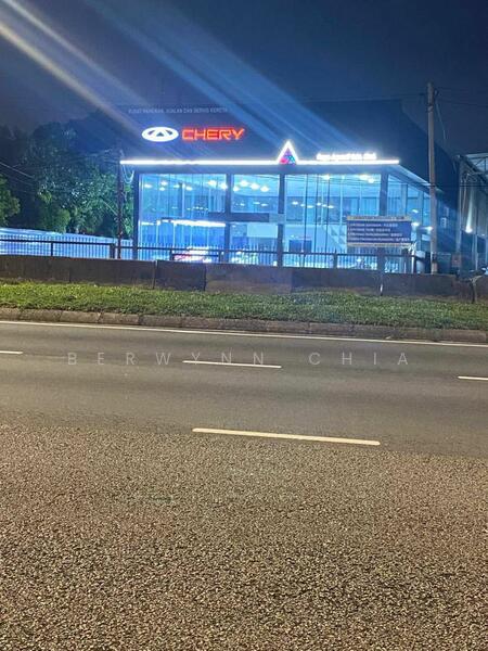 For Sale - Jalan Lingkaran Tengah 2 (MRR2)