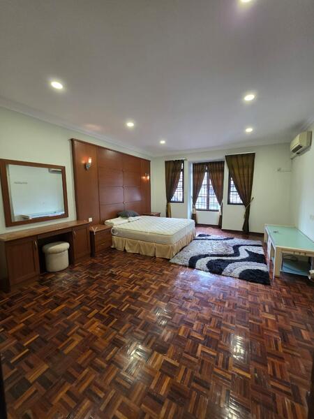 Untuk Disewa - Taman Mount Austin