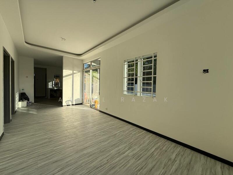 For Sale - TAMAN D'AMBANG KOTA LUKUT PORT DICKSON