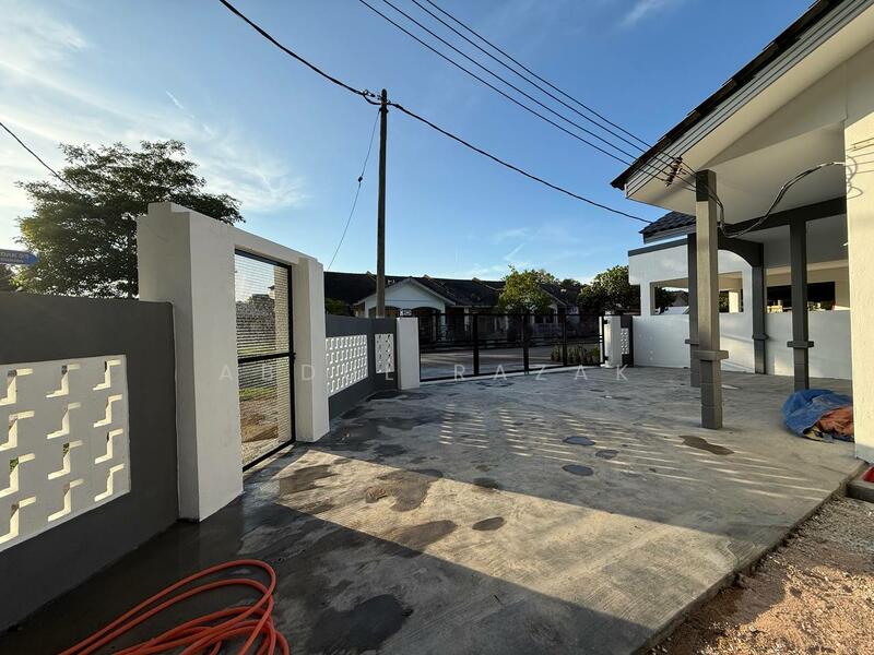 For Sale - TAMAN D'AMBANG KOTA LUKUT PORT DICKSON