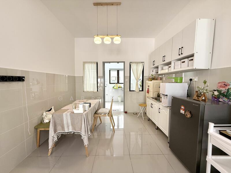 For Rent - 2-storey Terrace House at Setia Utama