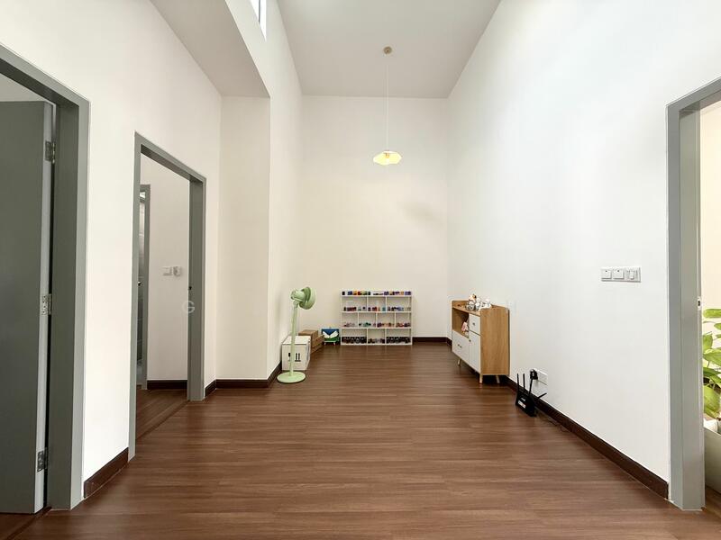 For Rent - 2-storey Terrace House at Setia Utama