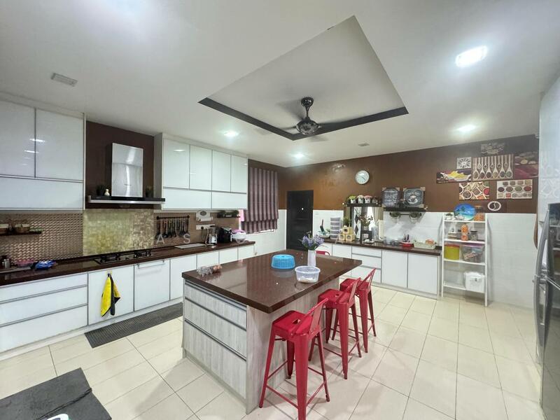 Untuk Dijual - Sungai Buloh Country Resort