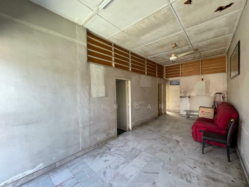 For Sale - Single storey terrace at Batu Lancang