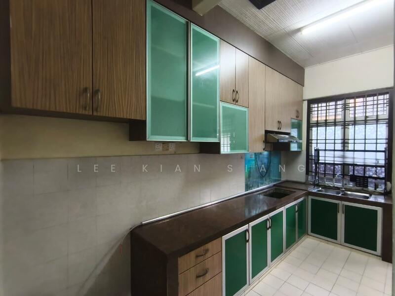 For Rent - Taman Nusa Bestari