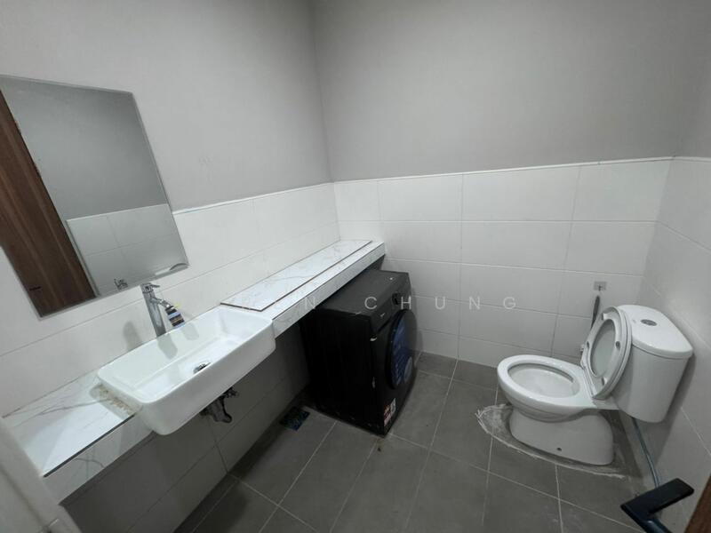 For Rent - The Echelon