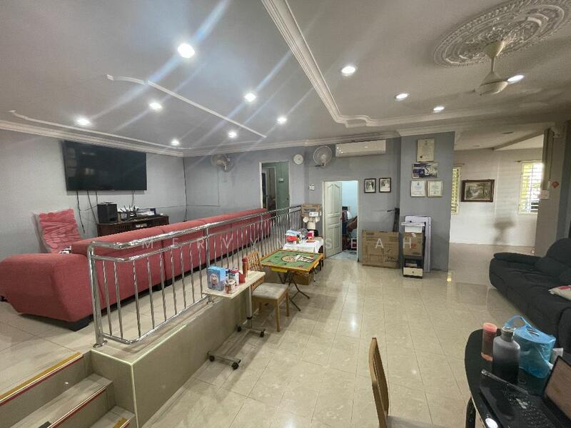 Untuk Dijual - RESERVOIR CRESCENT