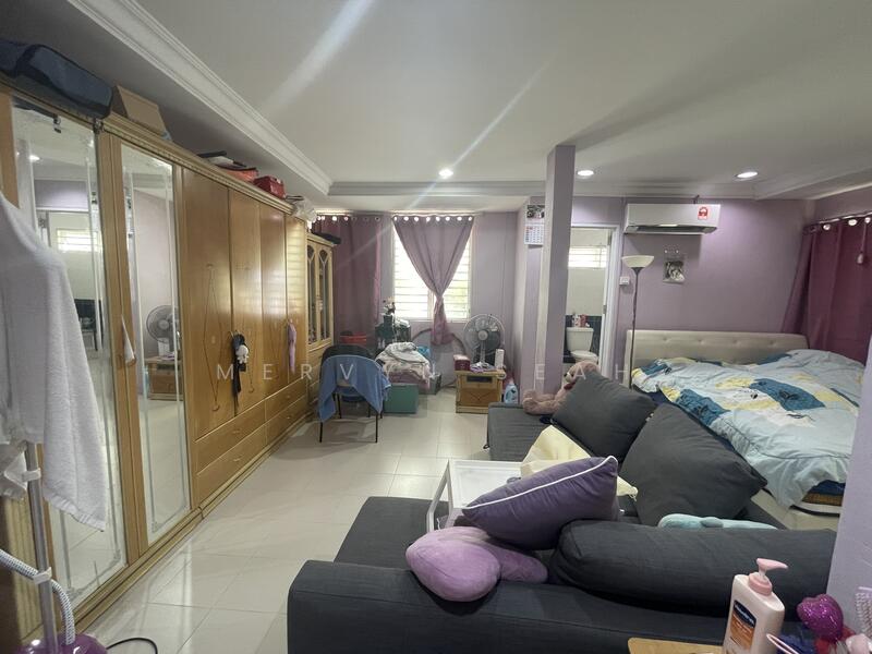 Untuk Dijual - RESERVOIR CRESCENT