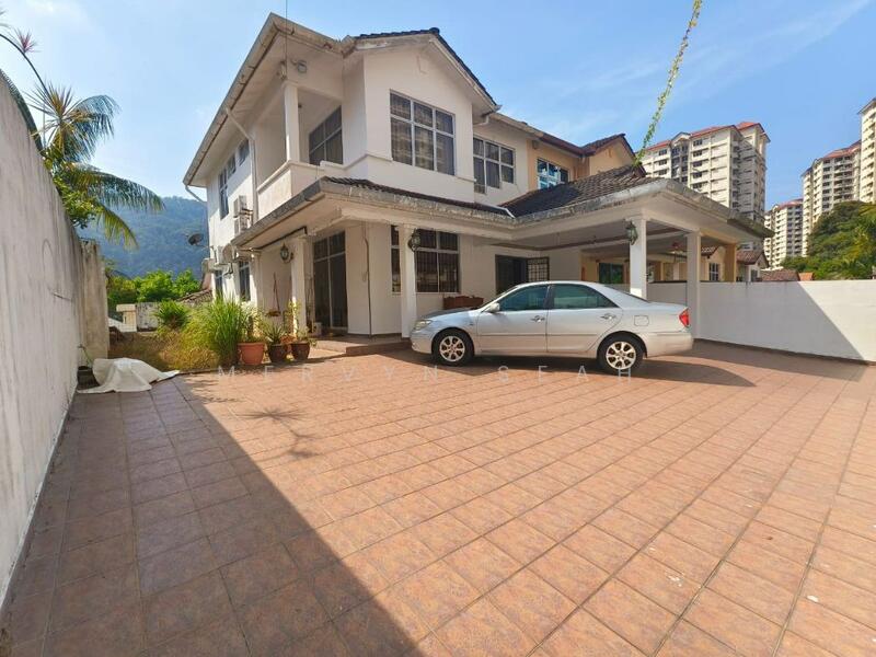 Untuk Dijual - LEBUH RAMBAI