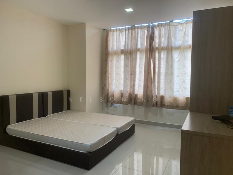 Untuk Dijual - Emerald Avenue