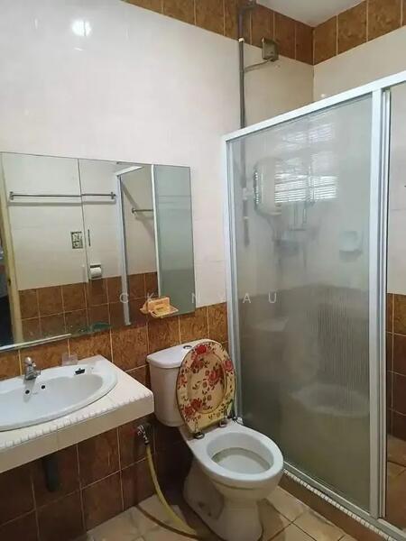 Untuk Disewa - Ipoh sri klebang fully furnished renovated 2sty bungalow house for rent